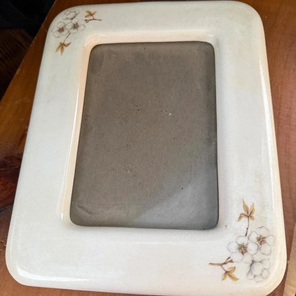 Vintage Floral Ceramic Picture Frame
